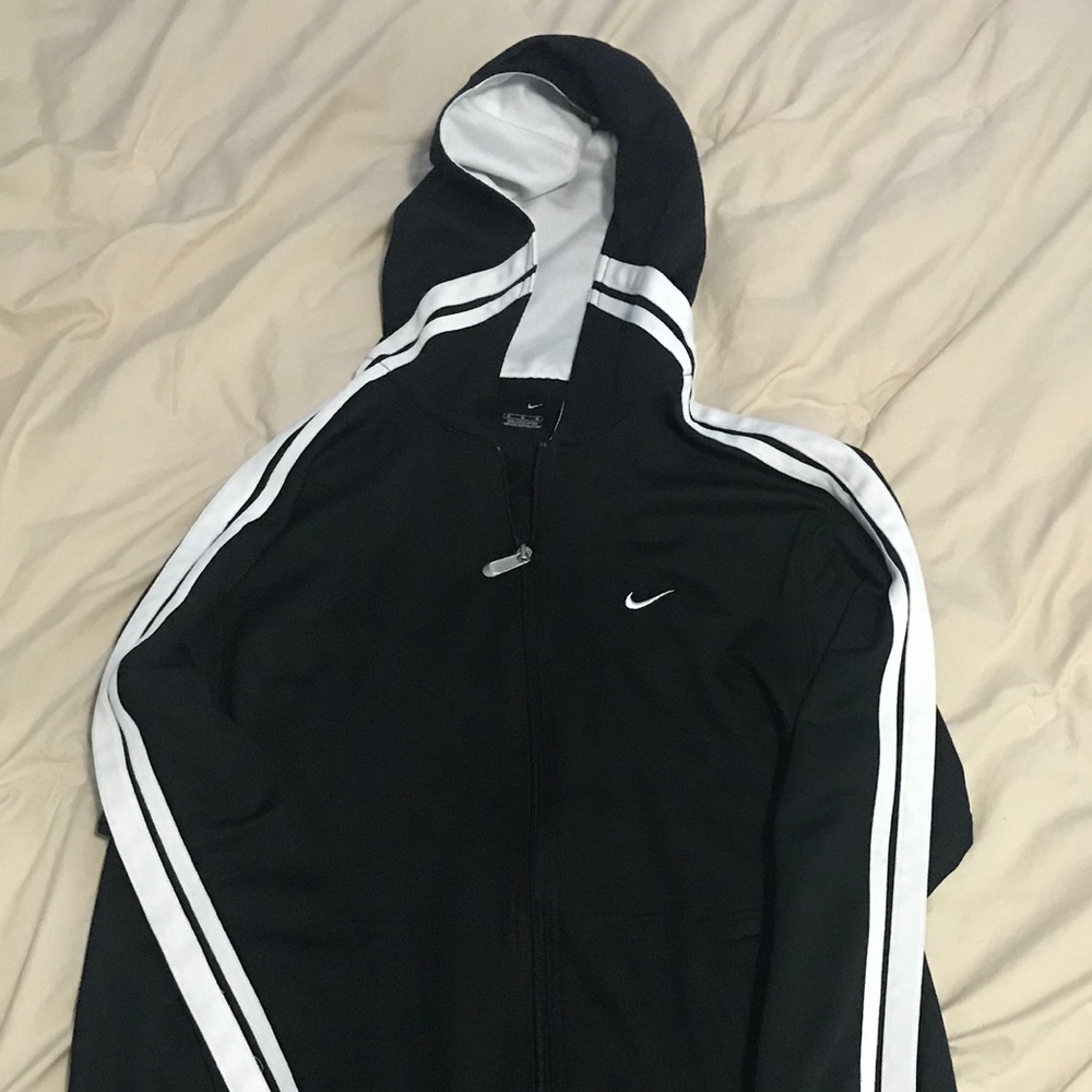 🚩🚩Sold🚩🚩🔥Nike Zip-up Jacket🔥